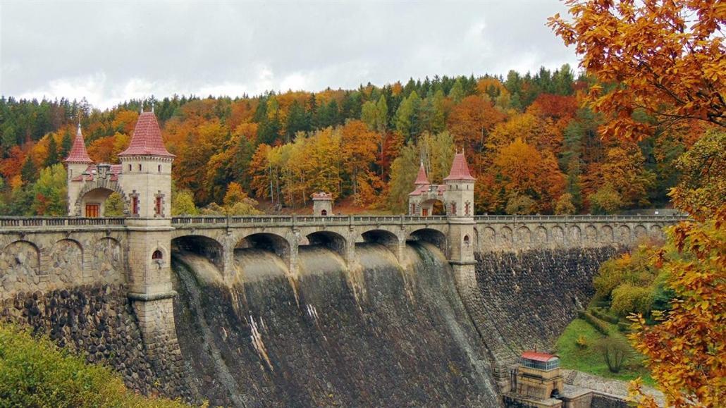 Srub Na Svahu Sjezdovky V Radvanicich Radvanice  Ngoại thất bức ảnh